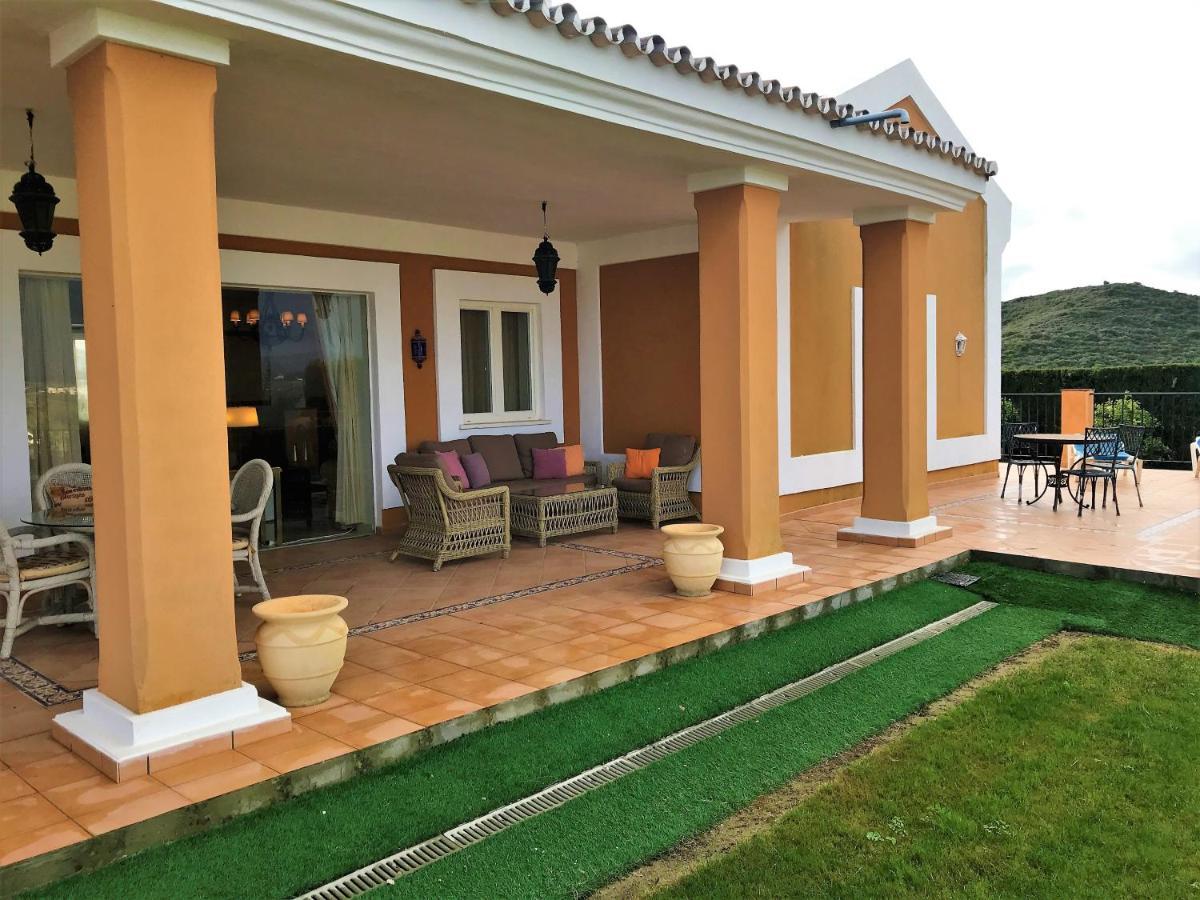 Villa Princesa Kristina Castillo de Sabinillas Exterior photo