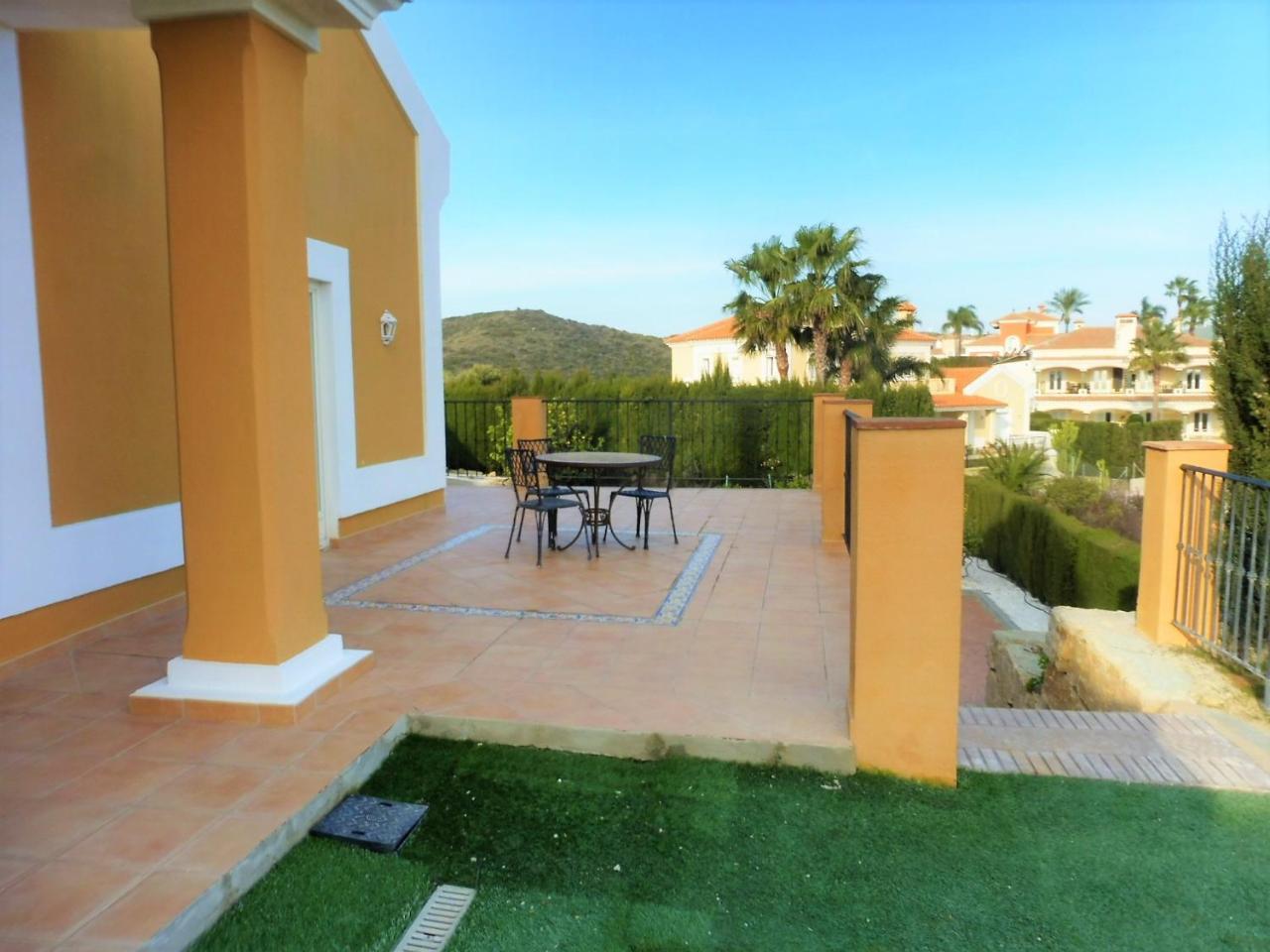 Villa Princesa Kristina Castillo de Sabinillas Exterior photo