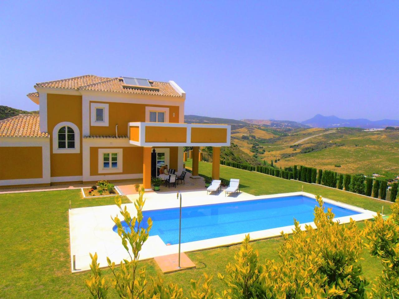 Villa Princesa Kristina Castillo de Sabinillas Exterior photo